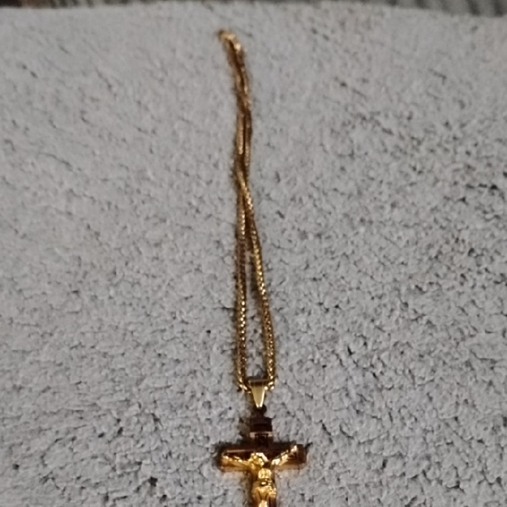 Gucci Gold Cross Necklace